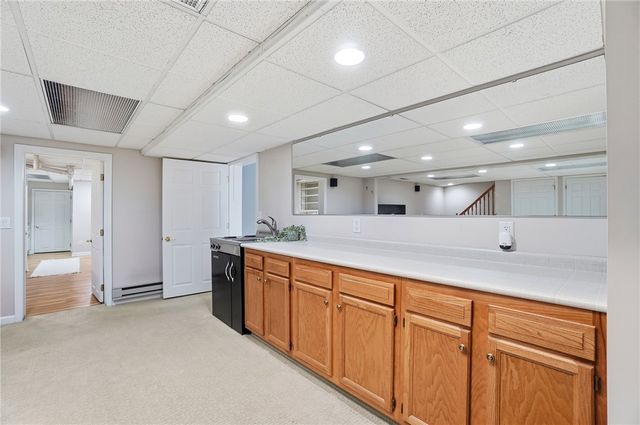 220 N Garber Drive, Tipp City, OH 45371