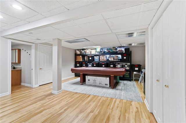 220 N Garber Drive, Tipp City, OH 45371