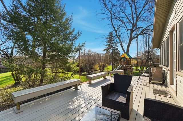 220 N Garber Drive, Tipp City, OH 45371