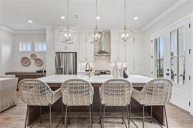 235 Midnight Oak Run 8, Alpharetta, GA 30009