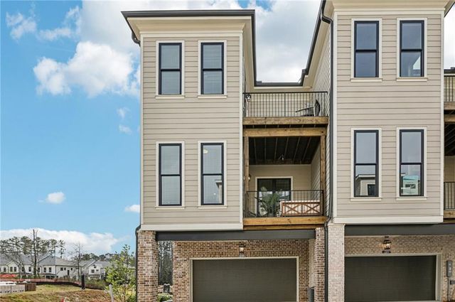 235 Midnight Oak Run 8, Alpharetta, GA 30009