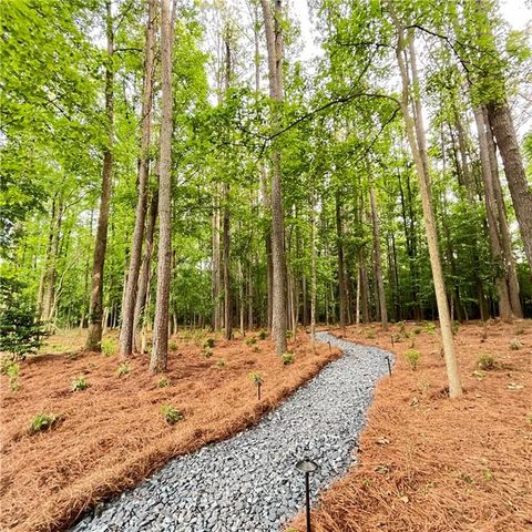 235 Midnight Oak Run 8, Alpharetta, GA 30009