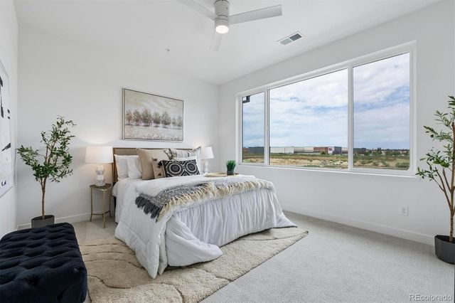 921 Edge Circle, Longmont, CO 80501