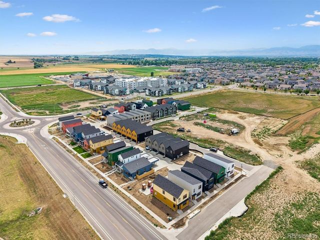 921 Edge Circle, Longmont, CO 80501