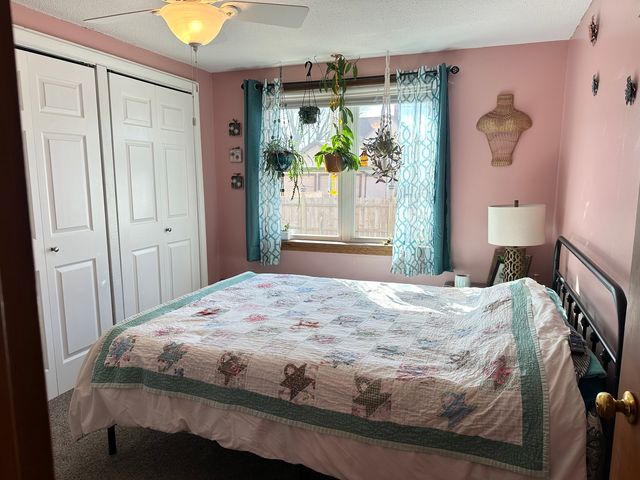 337 4th Avenue N, Clinton, IA 52732