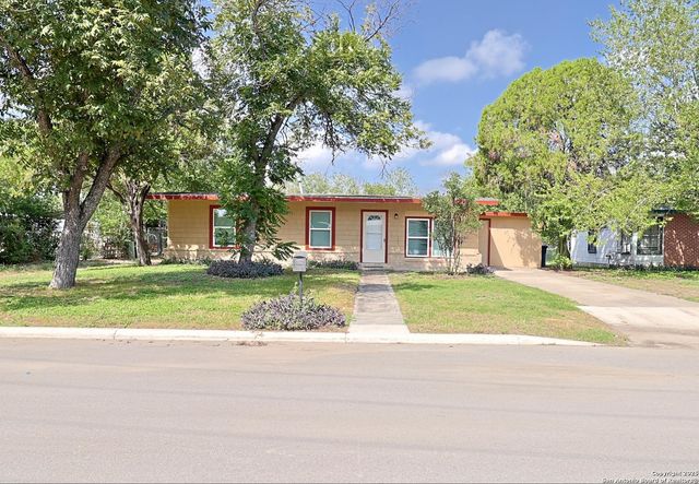 111 Grasmere, San Antonio, TX 78218