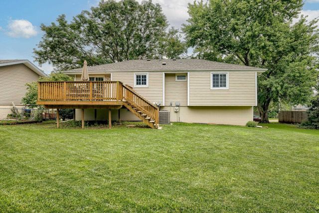 11324 Y Street, Omaha, NE 68137