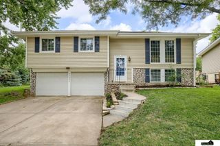 11324 Y Street, Omaha, NE 68137