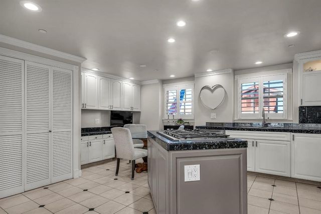 47 Surfside, Surfside (seal Beach), CA 90743