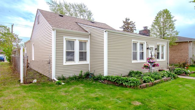 417 52nd Avenue, Bellwood, IL 60104