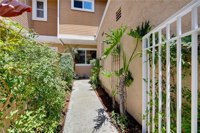 54 Sandalwood, Aliso Viejo, CA 92656