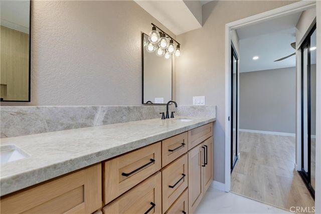 54 Sandalwood, Aliso Viejo, CA 92656