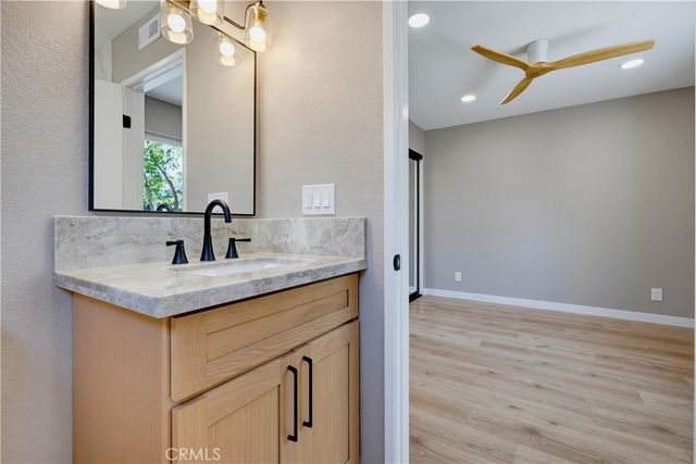 54 Sandalwood, Aliso Viejo, CA 92656