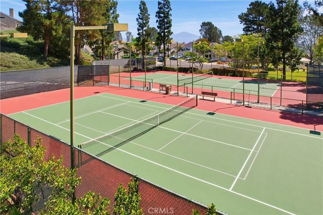 54 Sandalwood, Aliso Viejo, CA 92656