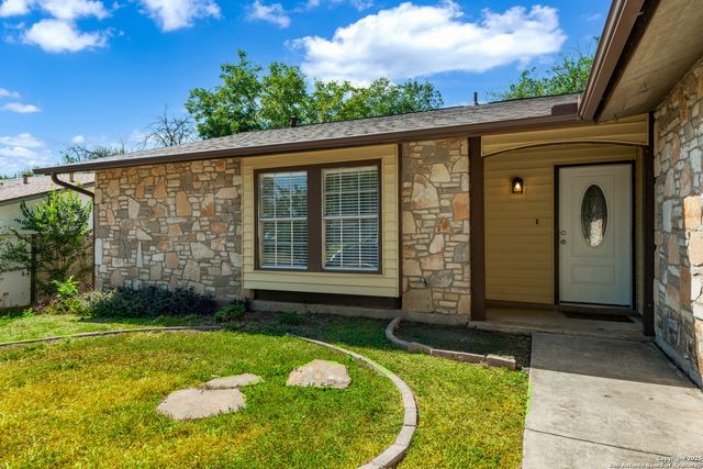 10330 Old Farm, San Antonio, TX 78245