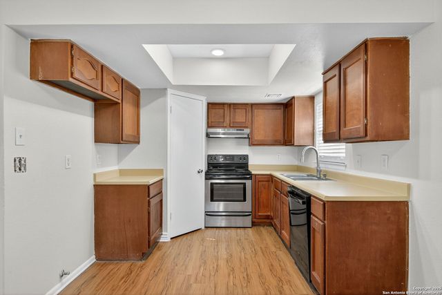 10330 Old Farm, San Antonio, TX 78245