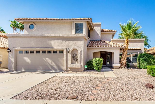 7392 W Kristal Way, Glendale, AZ 85308