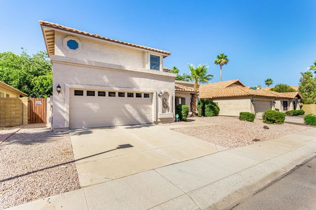 7392 W Kristal Way, Glendale, AZ 85308