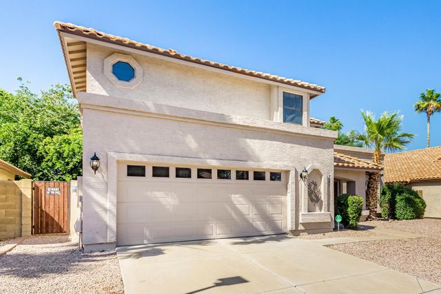 7392 W Kristal Way, Glendale, AZ 85308