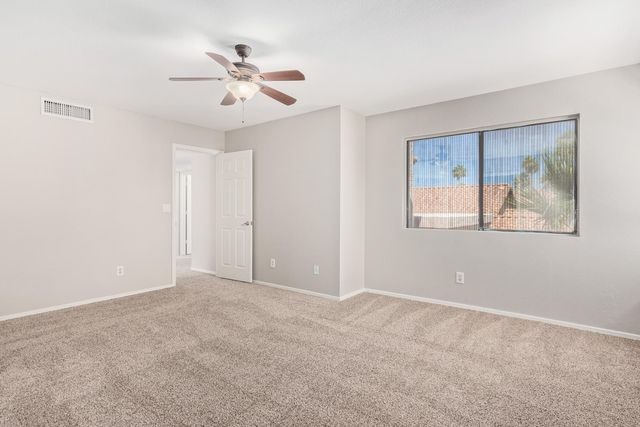 7392 W Kristal Way, Glendale, AZ 85308
