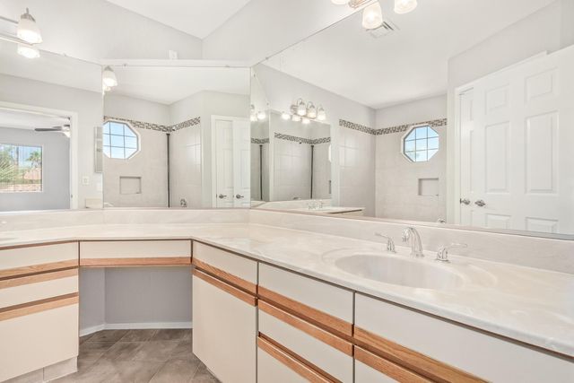 7392 W Kristal Way, Glendale, AZ 85308