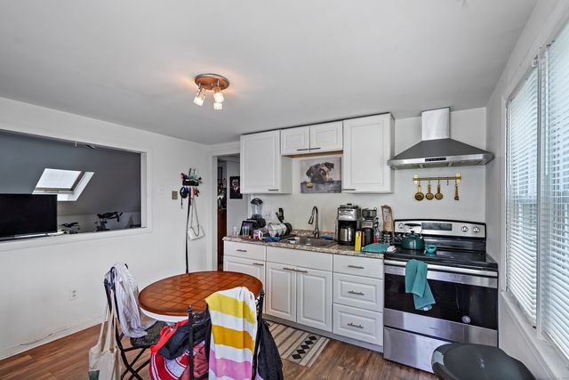 11 Bethel Street, Norwalk, CT 06855