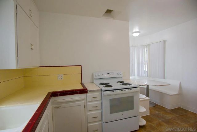 170 Garrett Ave., Chula Vista, CA 91910