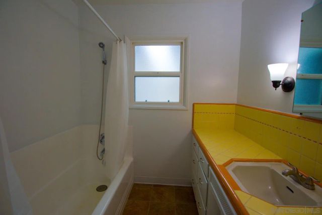 170 Garrett Ave., Chula Vista, CA 91910