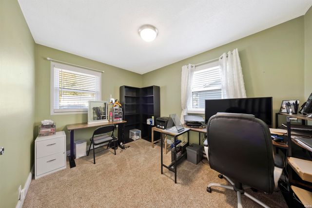 3024 Tremont Road, Evansville, IN 47710