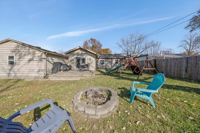 3024 Tremont Road, Evansville, IN 47710