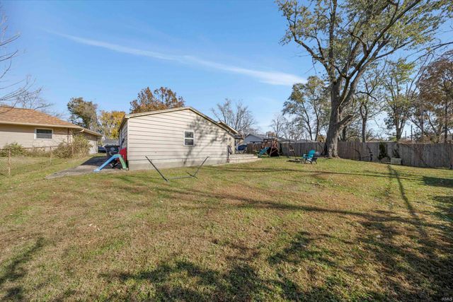 3024 Tremont Road, Evansville, IN 47710