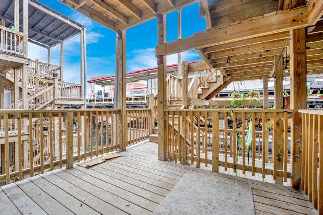 1006 W Dakin Street 3, Chicago, IL 60613