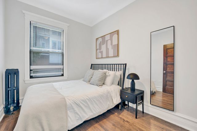 1006 W Dakin Street 3, Chicago, IL 60613