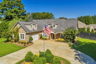 505 Arons Court, Perry, GA 31069