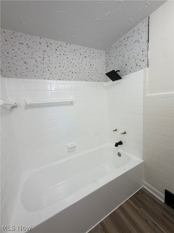 21561 Maydale Avenue, Euclid, OH 44123