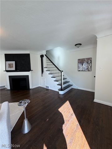 21561 Maydale Avenue, Euclid, OH 44123