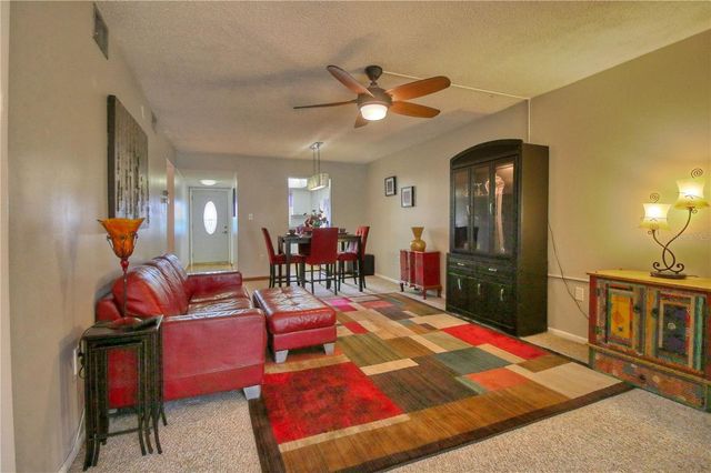 3658 LAKE BAYSHORE DRIVE 320, Bradenton, FL 34205