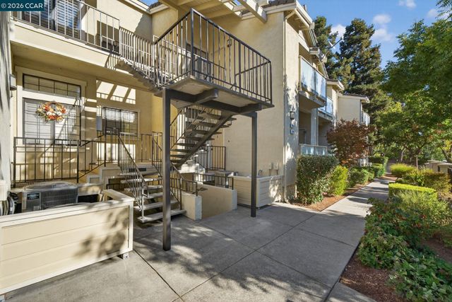 3045 Fostoria Cir, Danville, CA 94526