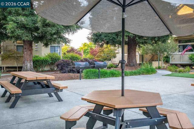 3045 Fostoria Cir, Danville, CA 94526