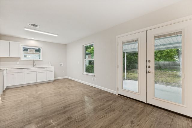 9237 Rosecliff Drive, Dallas, TX 75217