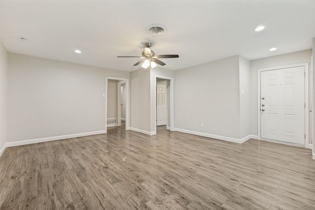9237 Rosecliff Drive, Dallas, TX 75217