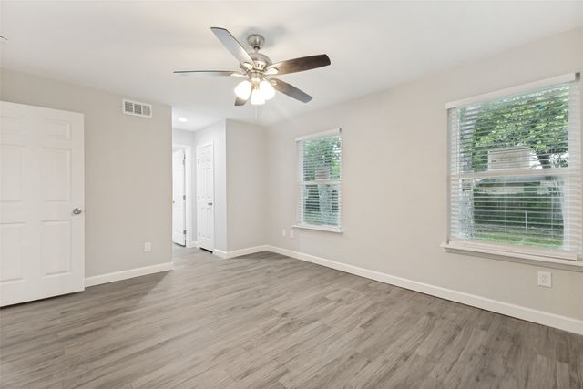 9237 Rosecliff Drive, Dallas, TX 75217