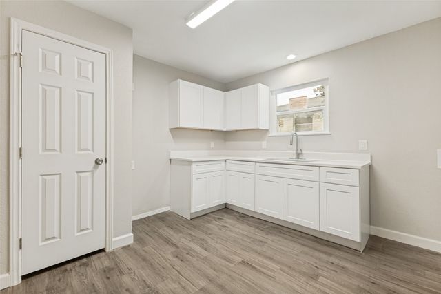 9237 Rosecliff Drive, Dallas, TX 75217