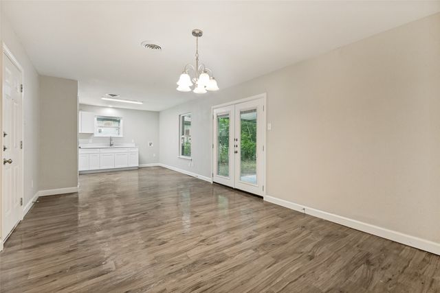 9237 Rosecliff Drive, Dallas, TX 75217