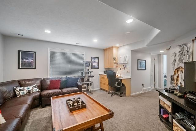 9092 S ENCHANTED OAK LN, Sandy, UT 84094