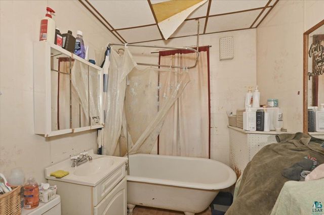 1205 Harrison St, Superior, WI 54880