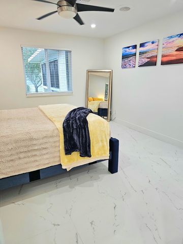 1631 NW 18th Avenue 201, Delray Beach, FL 33445