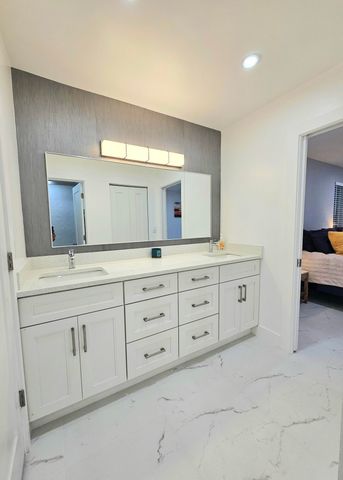 1631 NW 18th Avenue 201, Delray Beach, FL 33445