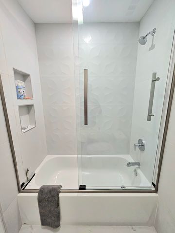 1631 NW 18th Avenue 201, Delray Beach, FL 33445