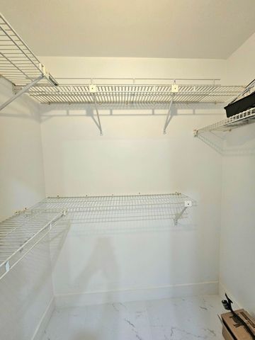 1631 NW 18th Avenue 201, Delray Beach, FL 33445